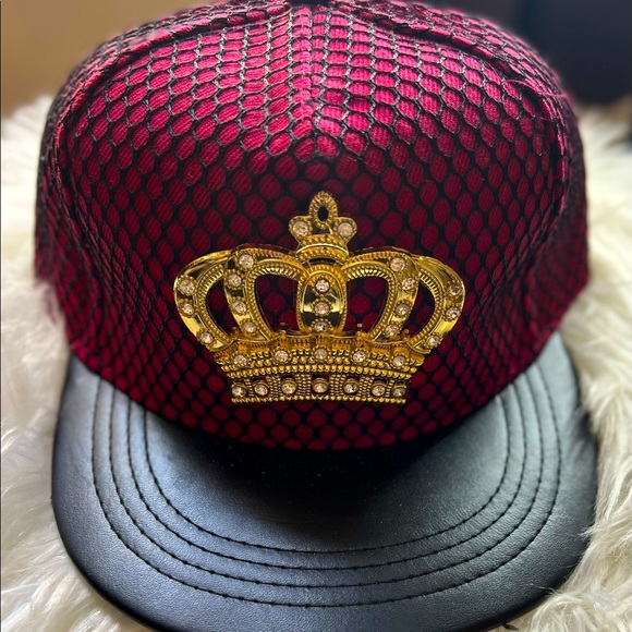 Crown SnapBack (Burgundy) - Picture 1 of 3